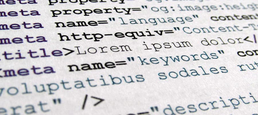 Online HTML Editor vs Manual Editing